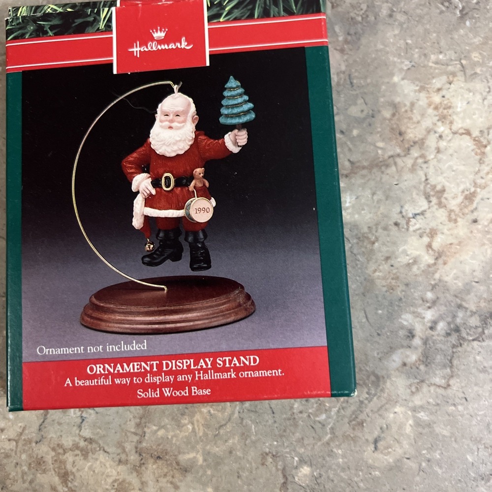 1990 Hallmark Ornament Display Stand 3.75 in Wood Base Metal Hanger
